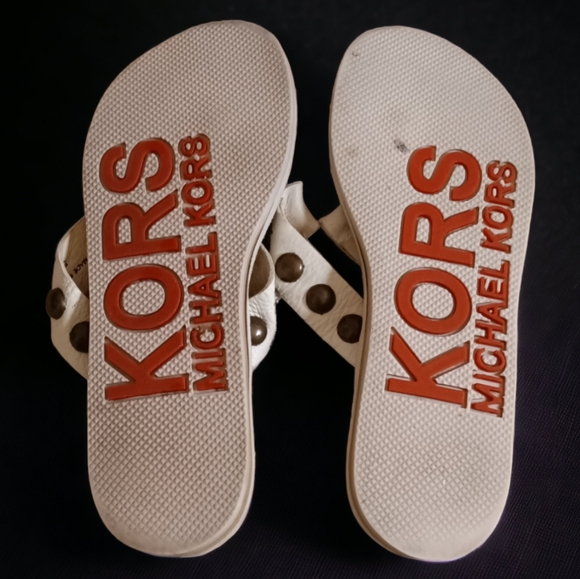 White Leather Michael Kors Flip Flops - Picture 5 of 5